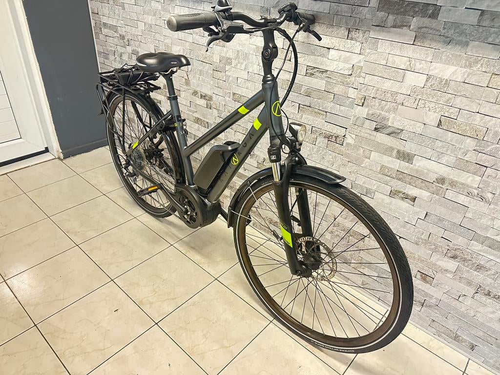 Elektrische fiets Cube One Bosche Active kLine middenmotor, Gebruikt, Versnellingen, 49 tot 53 cm, Bikeshop Hay