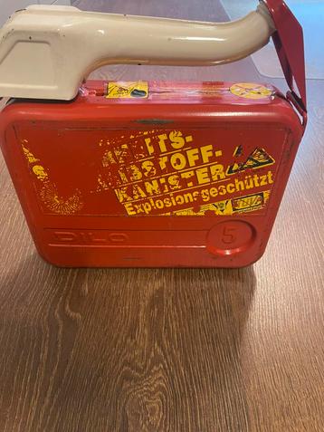 Dilo retro jerrycan beschikbaar voor biedingen