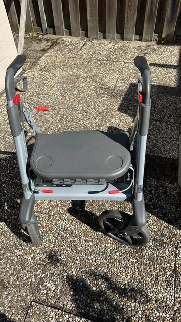 Rollator ANWB aanbevolen beschikbaar voor biedingen