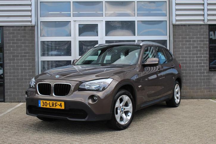 BMW X1 sDrive18i Executive / Leer / Stoelverwarming / N.A.P., Auto's, BMW, Bedrijf, Te koop, X1, ABS, Airbags, Airconditioning