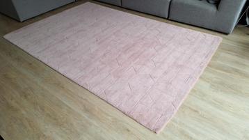 nieuw!! vloerkleed/tapijt 100% wol roze 190:290cm Goossens  beschikbaar voor biedingen