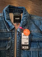 spijkerjas maat 122/128 NIEUW!!, Kinderen en Baby's, Ophalen of Verzenden, Nieuw, Meisje, Jas
