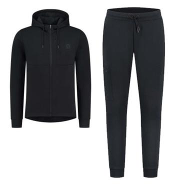 Training 2 delig set Broek met Jack Zwart beschikbaar voor biedingen