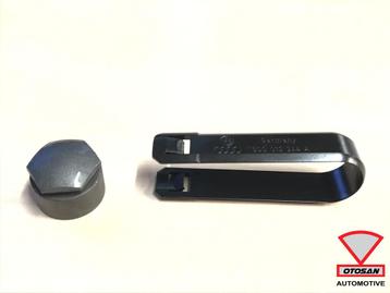 VW Audi Seat Skoda Trekhaak Wielschroefdop 8D0012244A Nieuw! beschikbaar voor biedingen