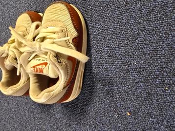 Nike Air Max 1 - Stone Mars - maat 22 beschikbaar voor biedingen