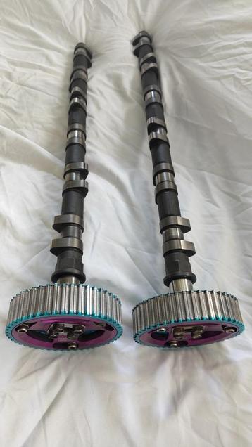 HKS 264 nokkenassen + pulley set RB26 Skyline R32 R33 beschikbaar voor biedingen