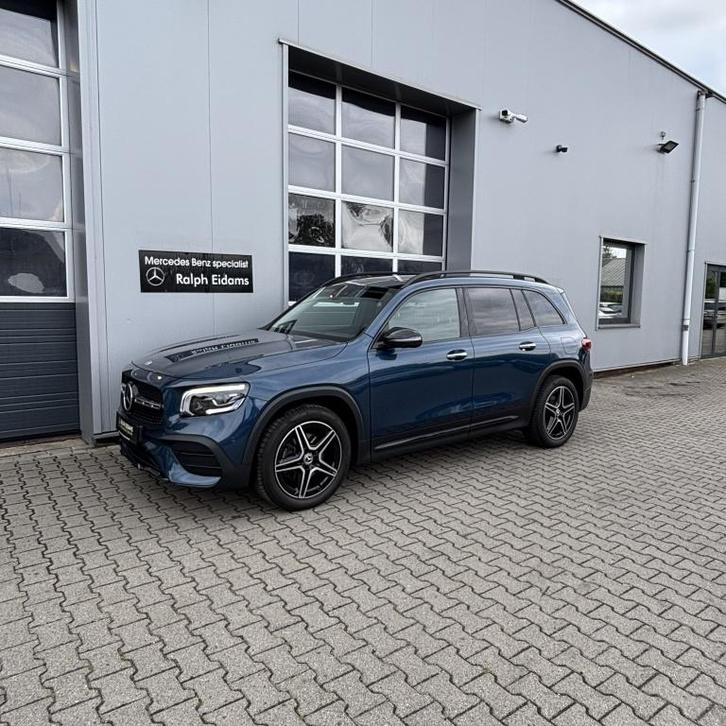 Mercedes-Benz GLB -klasse *7 pers, pano, vele ext GLB 250 AM, Auto's, Mercedes-Benz, Bedrijf, GLB, 360° camera, 4x4, ABS, Achteruitrijcamera