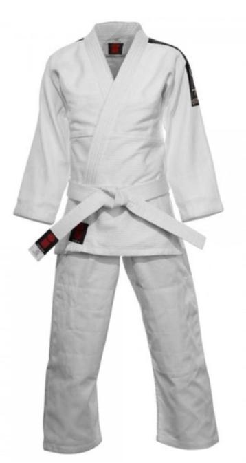 Essimo judopak maat 140 beschikbaar voor biedingen