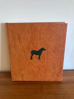 'Het brieschend paard' van Rien Poortvliet incl. bouwplaat, Boeken, Prentenboeken en Plaatjesalbums, Ophalen of Verzenden, Zo goed als nieuw