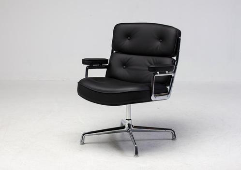 Vitra Eames Lobby Chair ES108, Huis en Inrichting, Fauteuils, Nieuw, Leer, 50 tot 75 cm, 75 tot 100 cm, Ophalen