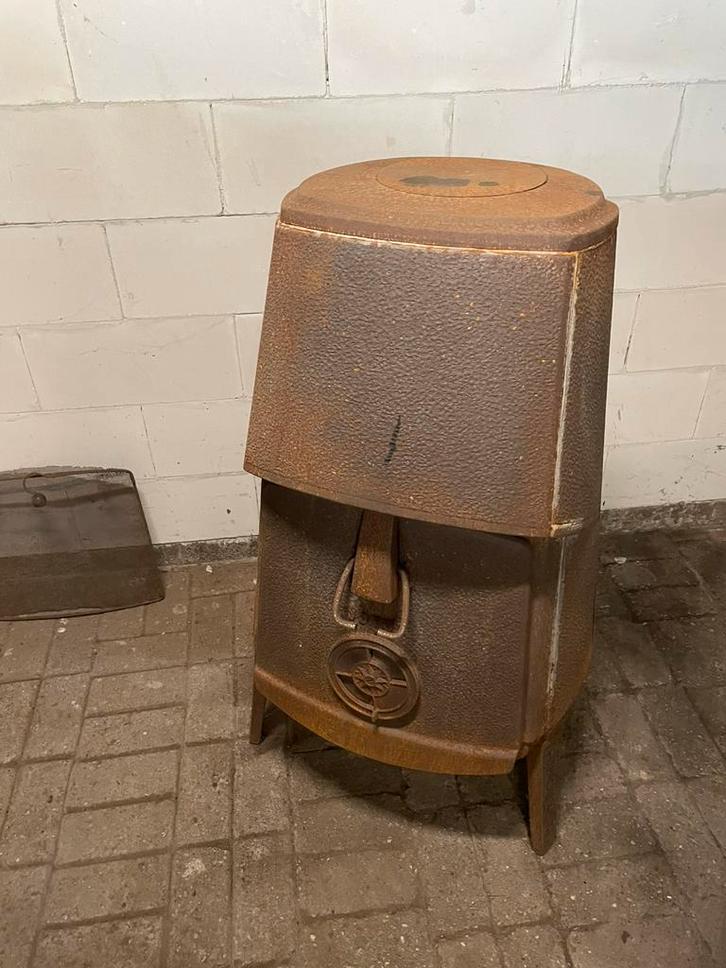 Jotul 4 houtkachel, Huis en Inrichting, Kachels, Gebruikt, Houtkachel, Hout, Ophalen