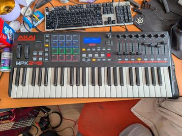 Akai Professional MPK 249 Midi controller beschikbaar voor biedingen