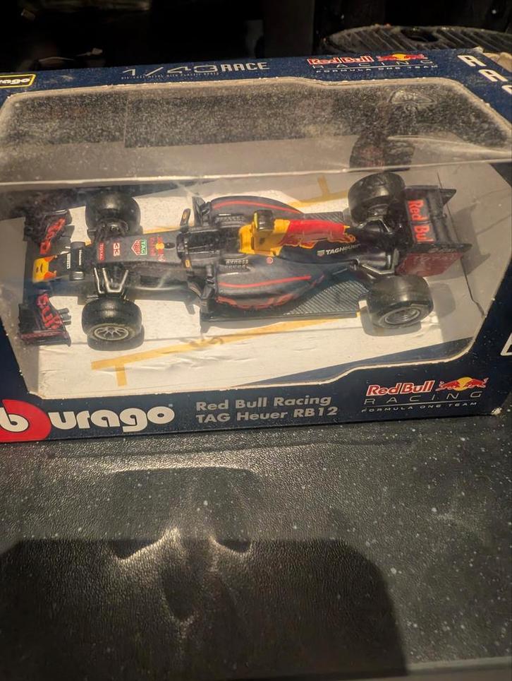 Max Verstappen RB12 Red Bull Modelauto, Hobby en Vrije tijd, Modelauto's | 1:18, Zo goed als nieuw, Ophalen of Verzenden