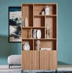Stijlvolle WOOOD Gravure vakkenkast - wandkast, Huis en Inrichting, Kasten | Wandmeubels, Ophalen, 200 cm of meer, Minder dan 150 cm