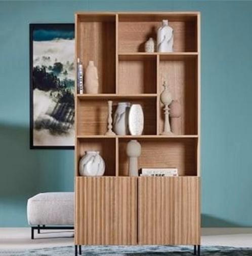 Stijlvolle WOOOD Gravure vakkenkast - wandkast, Huis en Inrichting, Kasten | Wandmeubels, Gebruikt, 200 cm of meer, Minder dan 150 cm