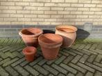 Binnen en 1x buitenpot, Tuin en Terras, Bloempotten, Ophalen, Rond, Zo goed als nieuw, Balkon