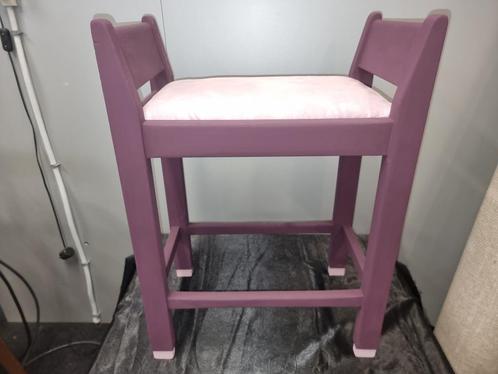 Ouderwets Gerestyled Houten Krukje Pianokrukje, Huis en Inrichting, Krukjes, Nieuw, Hout, Ophalen