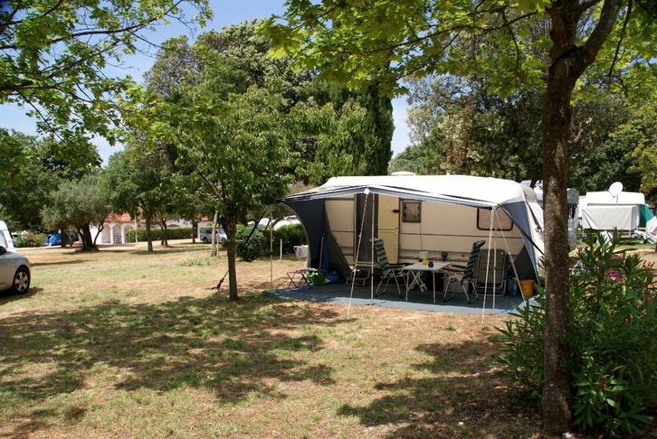 Te koop leuke caravan, 1994. Bürstner, type Scala 430, Caravans en Kamperen, Caravans, Particulier, tot en met 4, 750 - 1000 kg