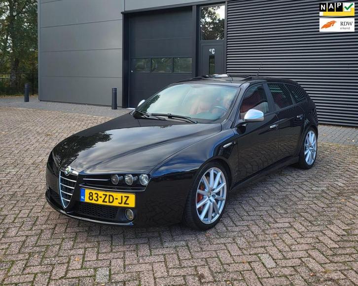 Alfa Romeo 159 Sportwagon 3.2 JTS Q4 Q-tronic TI Full Option, Auto's, Alfa Romeo, Bedrijf, Te koop, 4x4, ABS, Airbags, Airconditioning