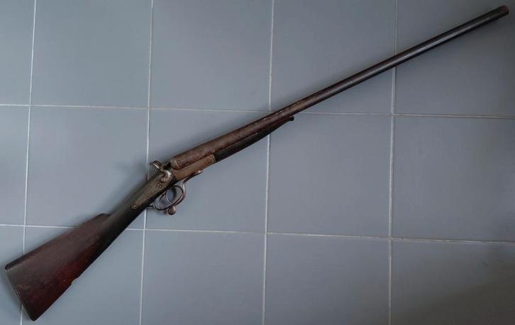 Antiek Brits hagel geweer kal 12 opknapper zwartkruit, Antiek en Kunst, Antiek | Overige Antiek, Ophalen of Verzenden