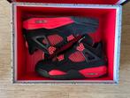 Echte! NIEUW Jordan 4 Red Thunder - Maat 43 - Nieuw in doos!, Ophalen of Verzenden, Nieuw, Zwart, Sneakers of Gympen