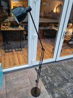 2 lampen zwart metaal bureau en staande lamp, Huis en Inrichting, Lampen | Overige, Ophalen, Zo goed als nieuw
