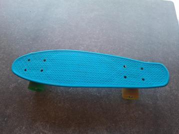 Penny board beschikbaar voor biedingen