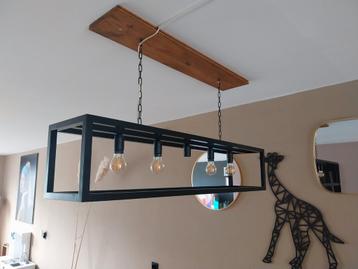 Hanglamp 1,20 x 0,25 beschikbaar voor biedingen