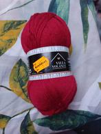 1 bol rode wol, Hobby en Vrije tijd, Breien en Haken, Ophalen of Verzenden, Nieuw, Breien of Haken, Wol of Garen