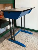 Oud blauw schooltafeltje, Ophalen