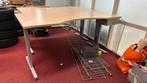 Gebruikt verstelbaar bureau met lade, Huis en Inrichting, Bureaus, Ophalen, Gebruikt, Bureau