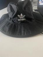 Adidas buckethat NIEUW small, One size fits all, Ophalen of Verzenden, Zo goed als nieuw