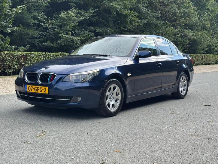 BMW 520i Business Line BJ 2008 Face lift, Nw APK, Ond.Boekje, Auto's, BMW, Particulier, 5-Serie, ABS, Airbags, Airconditioning
