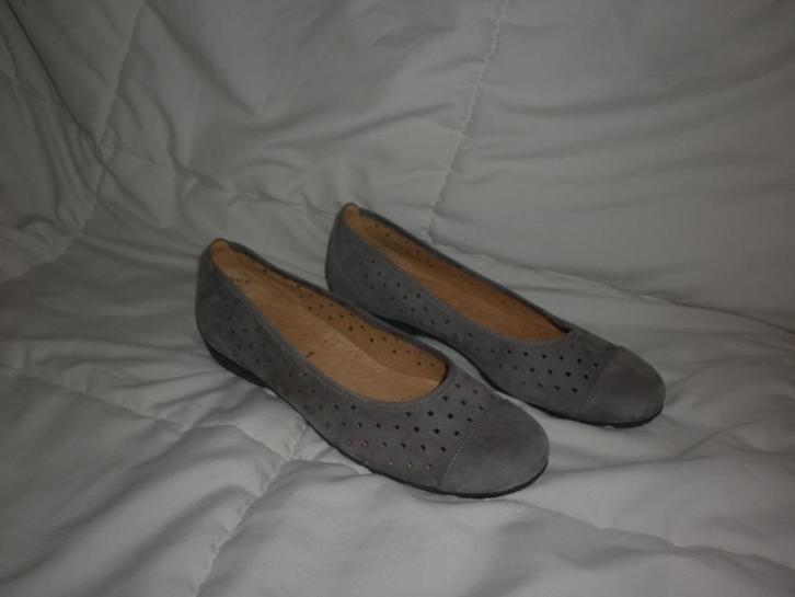 instappers  met sleehakje   maat 40,5 merk : Gabor, Kleding | Dames, Schoenen, Instappers, Grijs, Ophalen of Verzenden