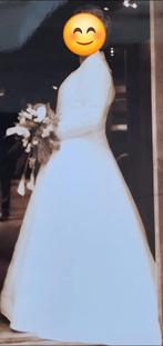 Roomwitte trouwjurk, met doorzichtige overjas. Maat 46, Ophalen of Verzenden, Gedragen, Wit, Trouwjurk