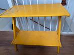 Leuk retro bijzettafel, Huis en Inrichting, Tafels | Bijzettafels, Minder dan 55 cm, Rond, Zo goed als nieuw, Ophalen