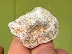 Robijn in Matrix mineralen UV Actief, Verzamelen, Mineralen en Fossielen, Ophalen of Verzenden, Mineraal