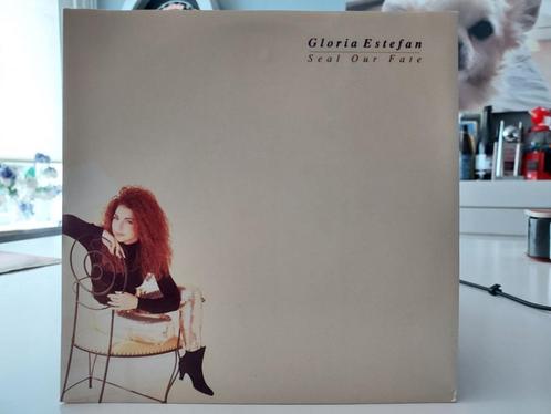 7" Single Gloria Estefan - Seal Our Fate + Remix, Cd's en Dvd's, Vinyl Singles, Gebruikt, Single, Pop, 7 inch, Verzenden