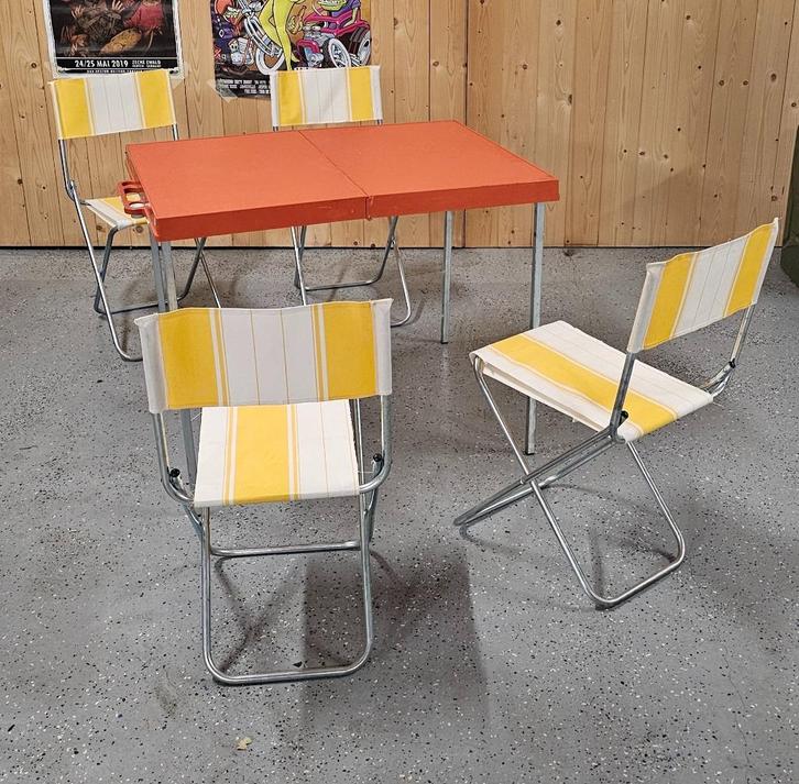 Picknick set - tafel met stoelen - retro vintage, Caravans en Kamperen, Kampeeraccessoires, Gebruikt, Ophalen of Verzenden