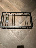 Zwart metalen glazenrek - 4 beugels, Nieuw, Ophalen of Verzenden, Minder dan 5 flessen, Metaal