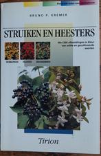 moestuin boek, Boeken, Ophalen of Verzenden, Zo goed als nieuw, Bruno P. Kremer, Tuinieren en Tuinplanten