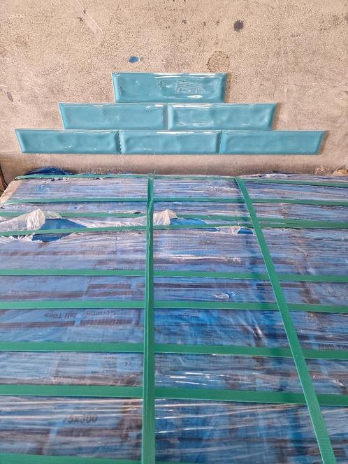 WANDTEGEL Turquoise GLANS - 7,5X30 cm, Diensten en Vakmensen, Stukadoors en Tegelzetters, Mozaïek, Tegelzetten, Garantie