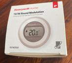 Honeywell  modulerende thermostaat T87M, Doe-het-zelf en Verbouw, Thermostaat, Minder dan 30 cm, Nieuw, Minder dan 60 cm