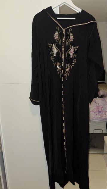 Kaftan Zwarte Marokkaanse Jurk beschikbaar voor biedingen