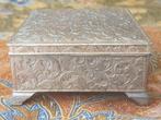 Mooi oud silverplate doosje of kistje uit Engeland 10,4 cm., Antiek en Kunst, Ophalen of Verzenden