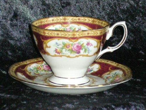 Royal Albert Kopje/Schotel Lady Hamilton (Verzenden kan ook), Verzamelen, Porselein, Kristal en Bestek, Zo goed als nieuw, Kop en/of schotel