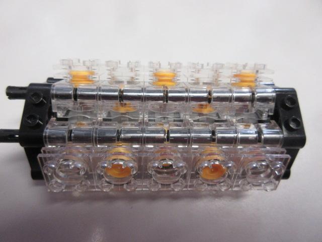 nr. 4552, Technic 10 cylinder motorblok., Kinderen en Baby's, Speelgoed | Duplo en Lego, Ophalen of Verzenden, Zo goed als nieuw