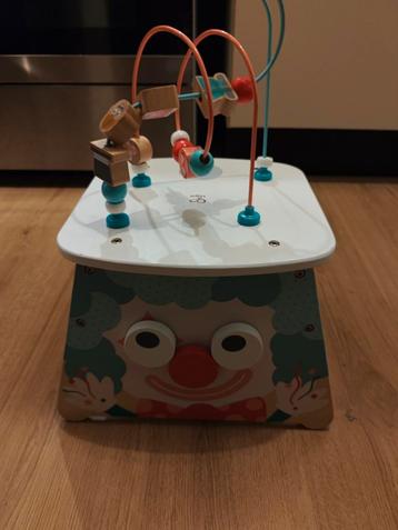 Hape activiteiten kubus circus + kralenboog beschikbaar voor biedingen