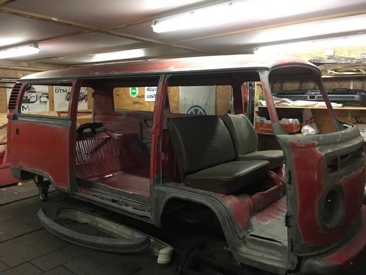 VW T2b 1975 Projectbus te koop, Auto's, Volkswagen, Particulier, Overige modellen, Benzine, Overige carrosserieën, Handgeschakeld