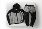 Nike tech fleece traininspak, Kleding | Heren, Sportkleding, Nike, Ophalen of Verzenden, Zo goed als nieuw, Grijs